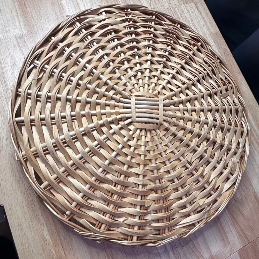 Large 18 Inch Round Wicker Rattan Woven Wall Hanging Basket Tray Boho Farmhouse - Picture 2 of 5